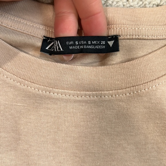 ZARA T-SHIRT - Picture 3 of 3